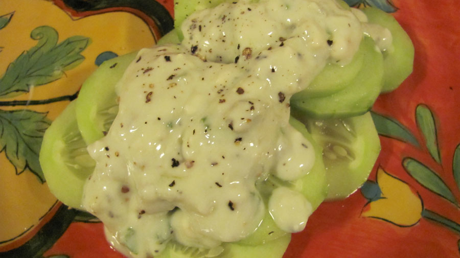 Creamy Gorgonzola Dressing - Slender Kitchen