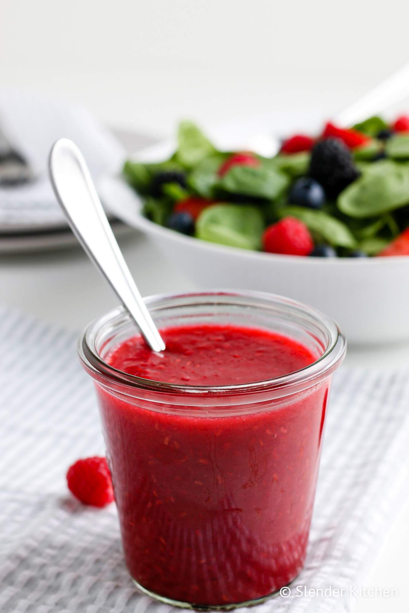 Raspberry Vinaigrette Dressing - Slender Kitchen