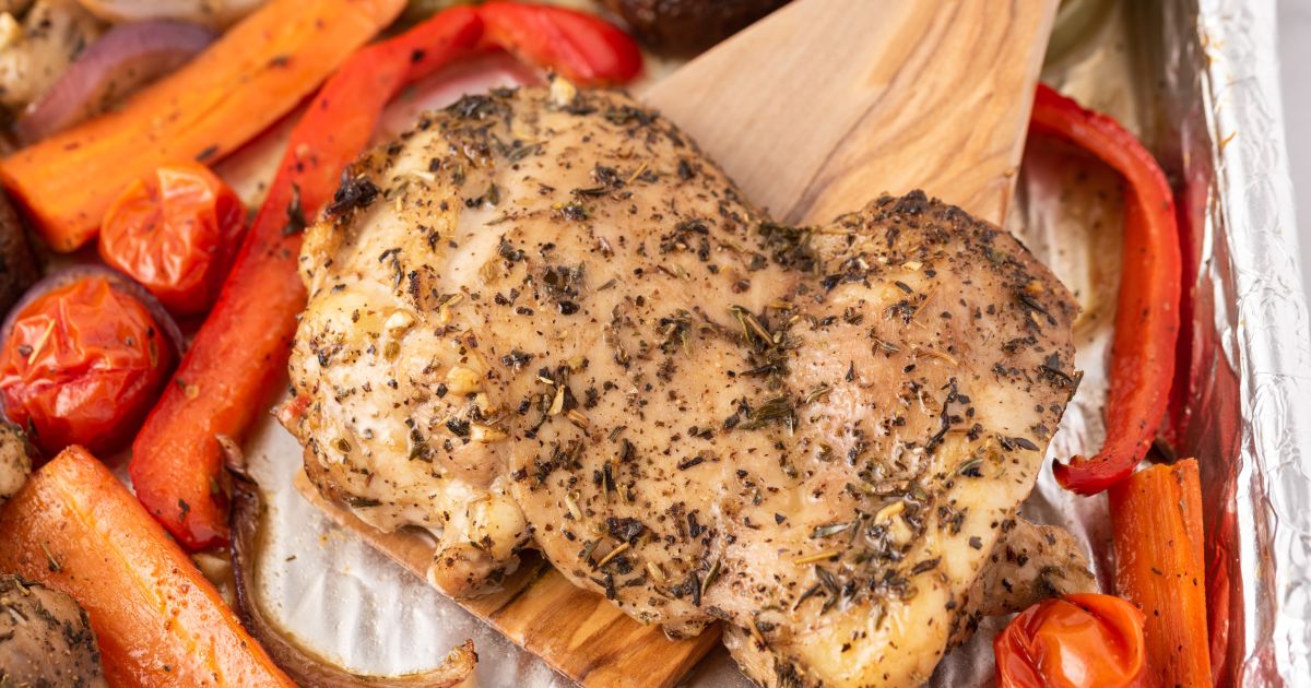 30+ Easy Chicken Thigh Recipes - Slender Kitchen