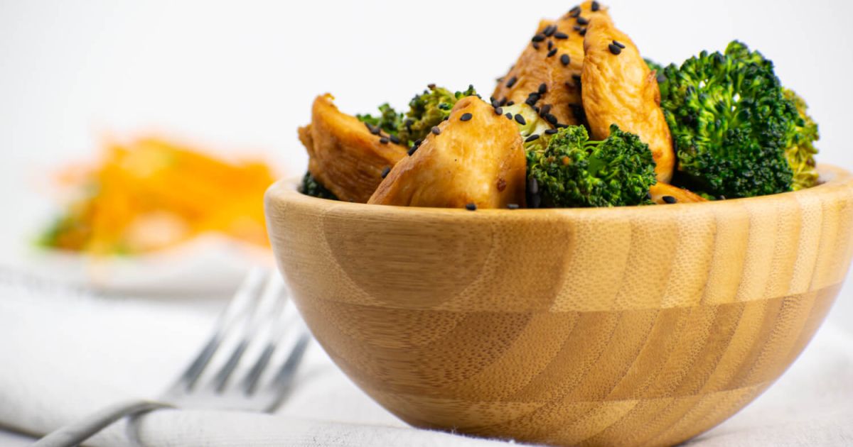 Chicken and Broccoli Stir Fry - Slender Kitchen