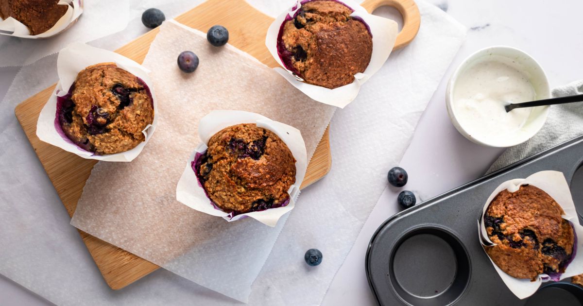 Blueberry Oatmeal Muffins - Slender Kitchen