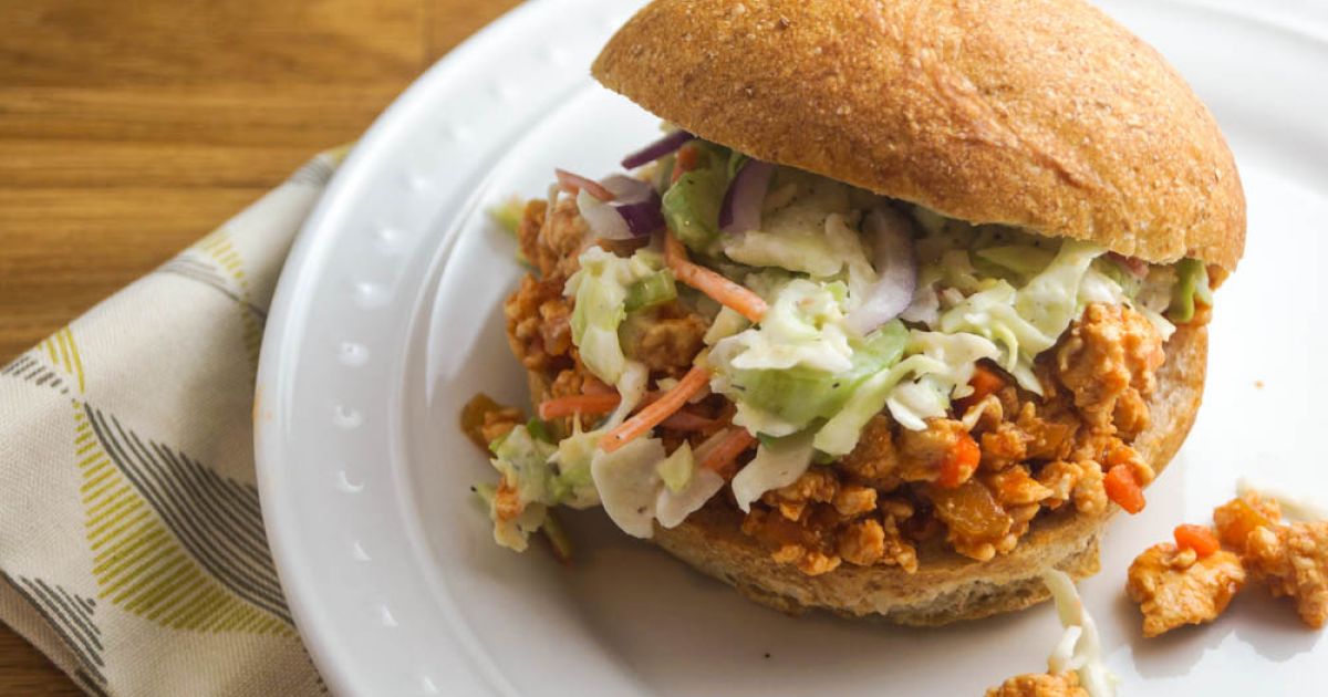 Buffalo Chicken Sloppy Joes - Slender Kitchen