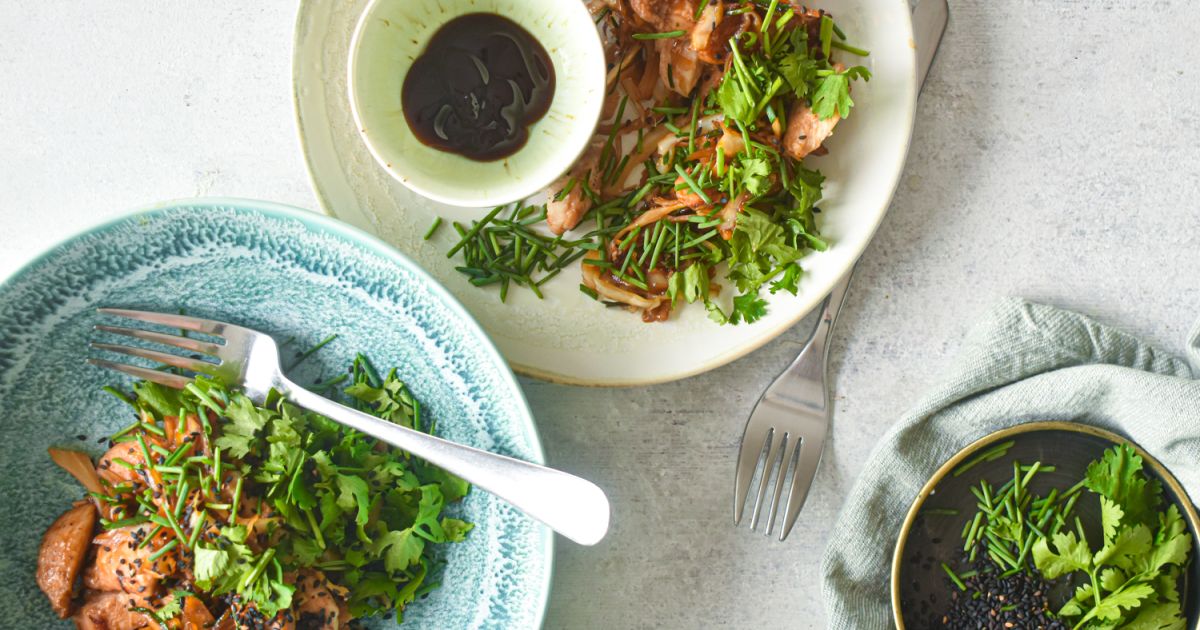Chicken and Cabbage Stir Fry - Slender Kitchen