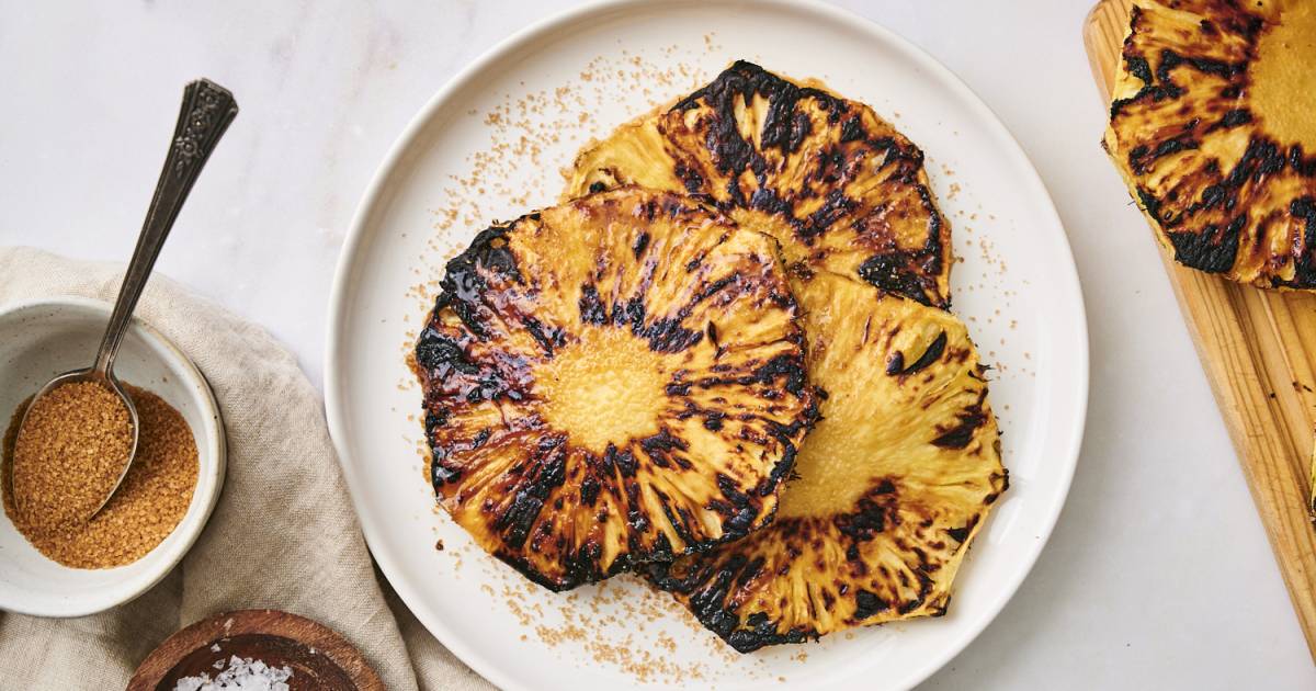 Grilled Pineapple - Slender Kitchen
