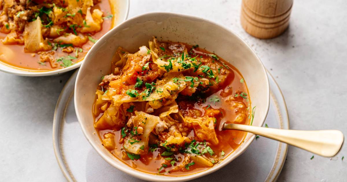 Healthy Cabbage Soup - {Cozy, Veggie-Packed & Ready in 40 Minutes!}