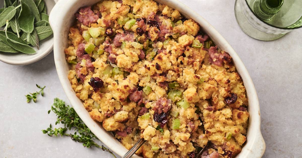 Healthy Cornbread Sausage Stuffing (Make Ahead Friendly!)