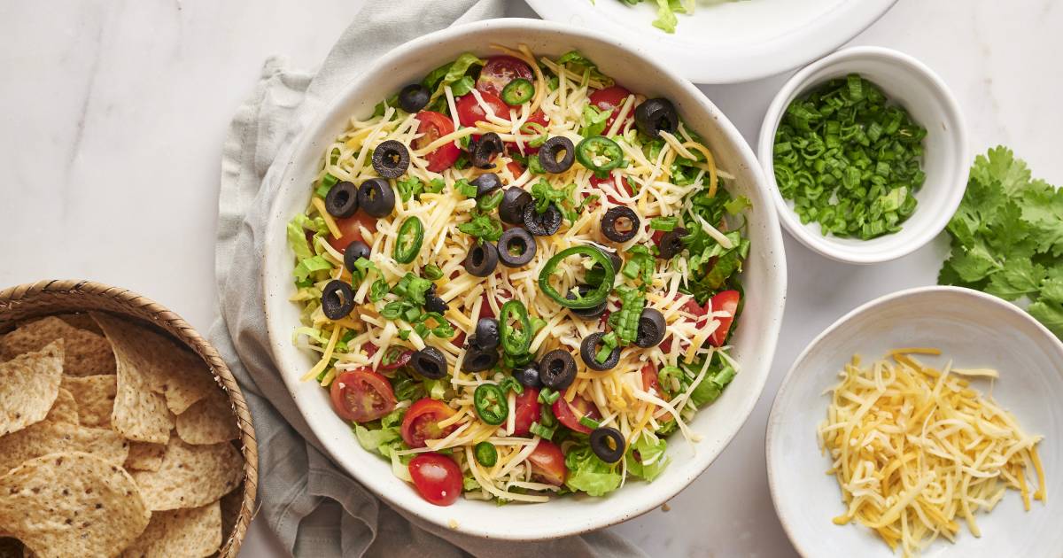 Healthy Taco Dip (Served Hot or Cold!) - Slender Kitchen