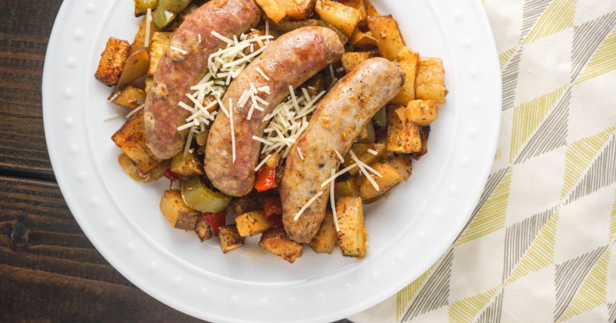 Roasted Italian Sausages with Potatoes, Peppers, and Onions Slender