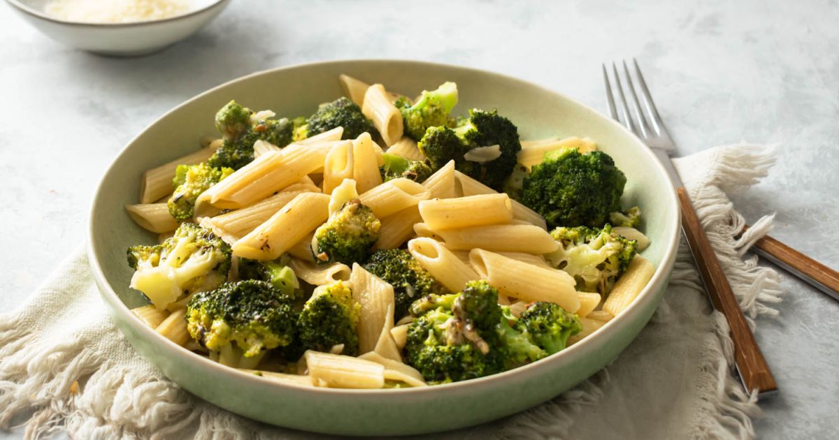 Lemon Broccoli Pasta - Slender Kitchen