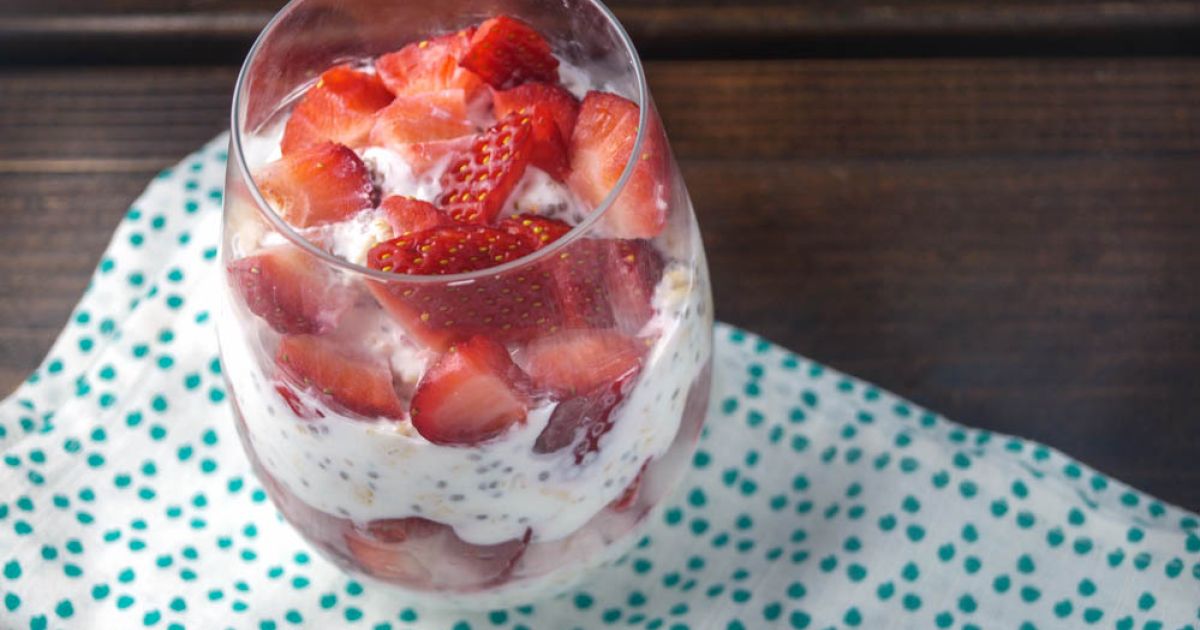 Low Carb Yogurt Parfait with Strawberries, Flax, and Chia Seeds