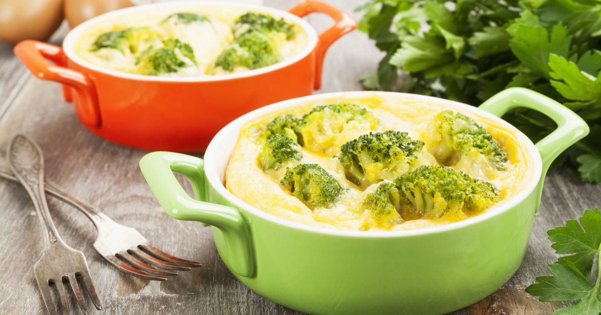 Microwave Broccoli Cheddar Omelet - Slender Kitchen