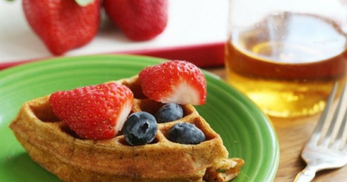 Protein Packed Oat Waffles - Slender Kitchen