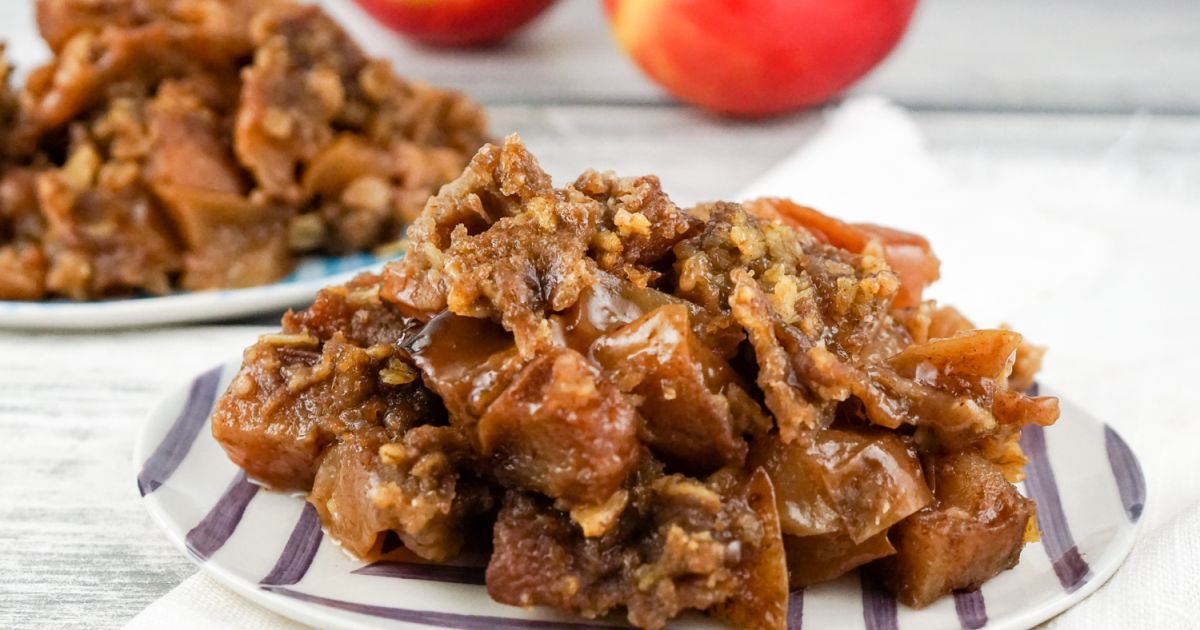 Healthy Slow Cooker Apple Crisp