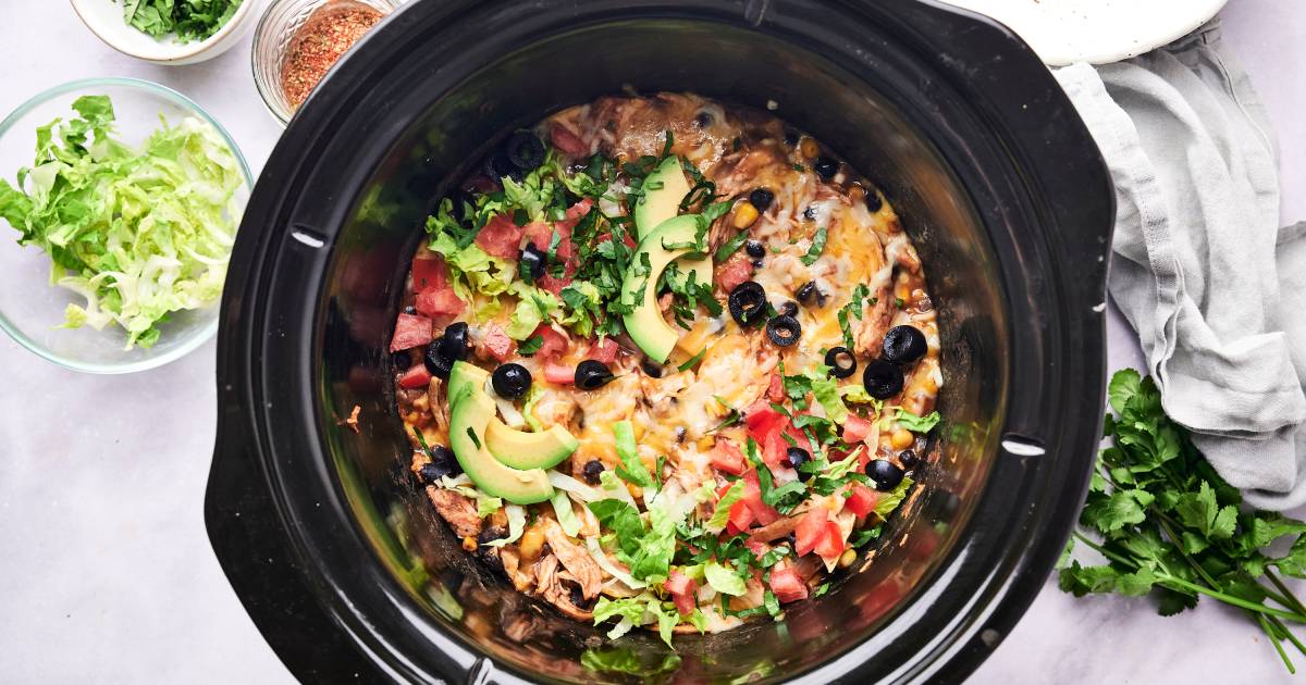 Slow Cooker Chicken Enchilada Casserole (Never Soggy!) - Slender Kitchen