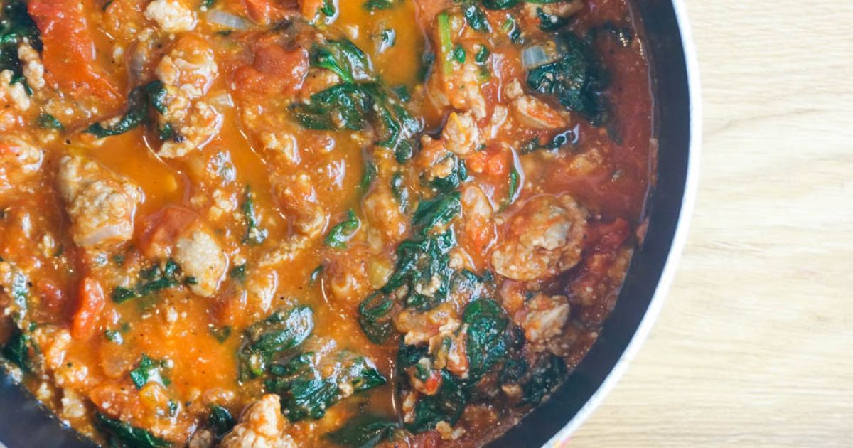 Spinach and Sausage Spaghetti Sauce (Stovetop or Slow Cooker) Slender