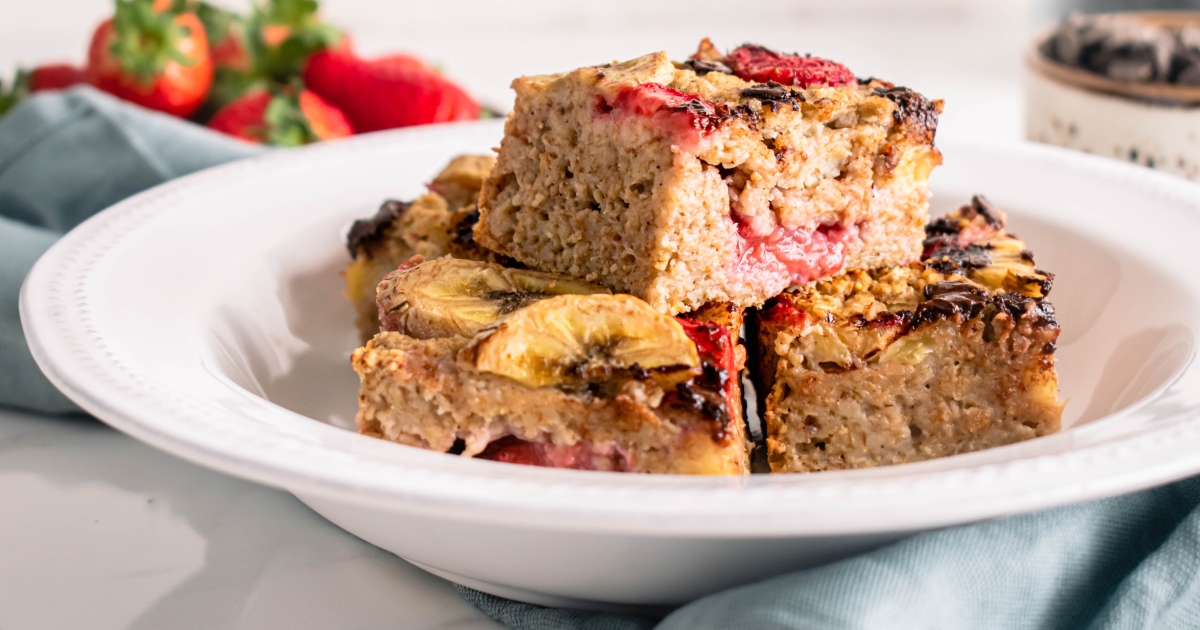 Strawberry Baked Oatmeal - Slender Kitchen