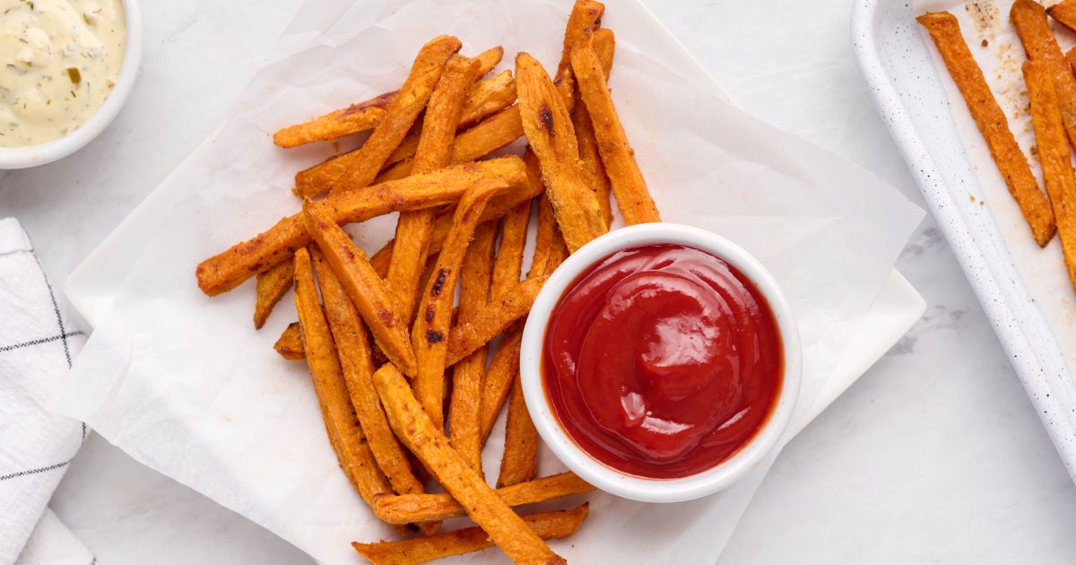Baked Sweet Potato Fries (Always Crispy!) - Slender Kitchen