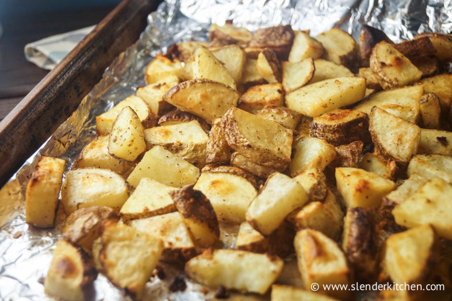 Simple Garlic Roasted Potatoes Slender Kitchen