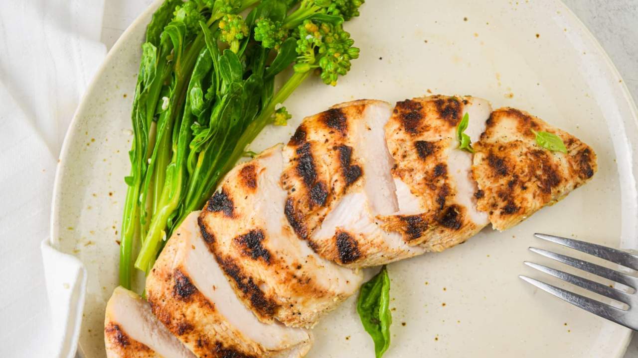 Grilled clearance basil chicken