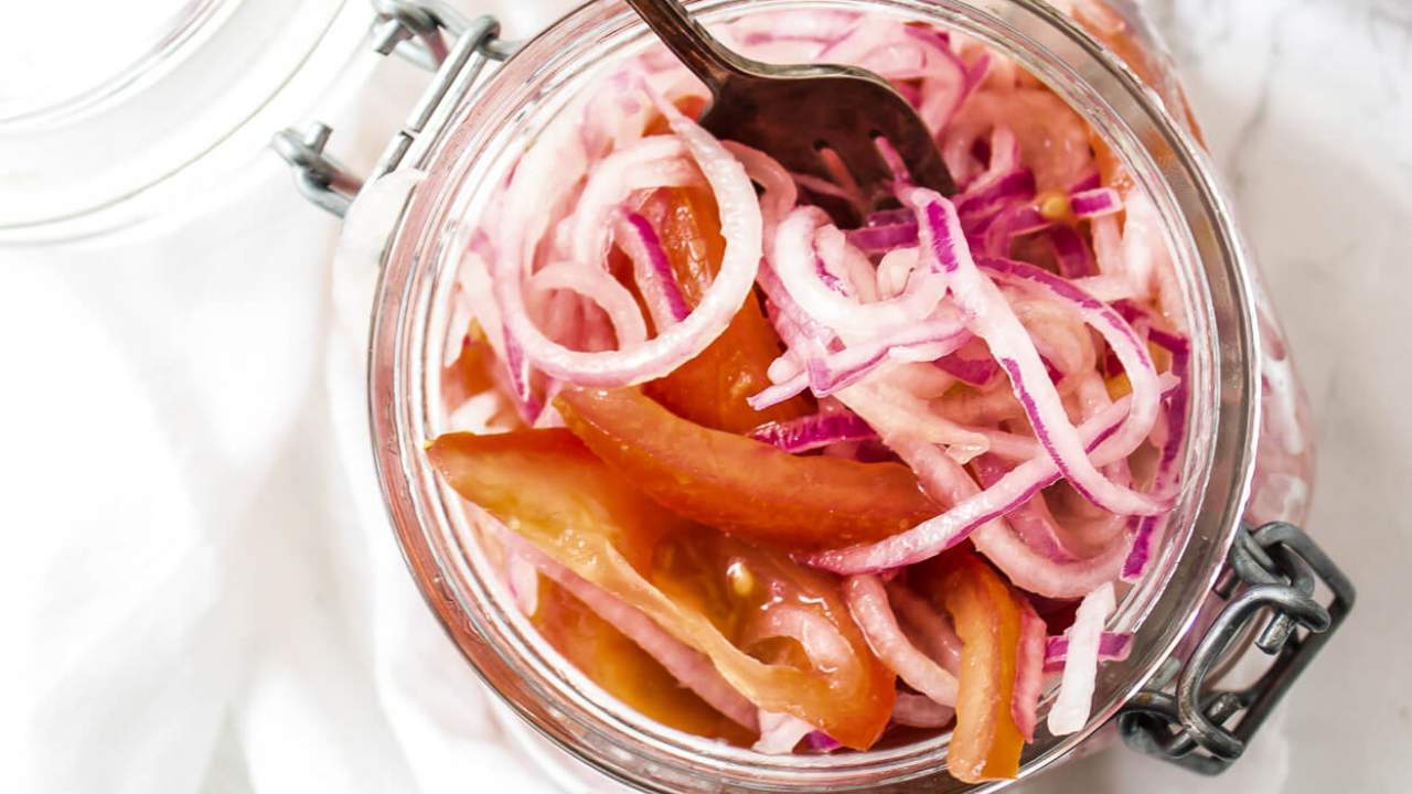 Salsa Criolla Recipe - Lime Pickled Red Onions - The Delicious Life