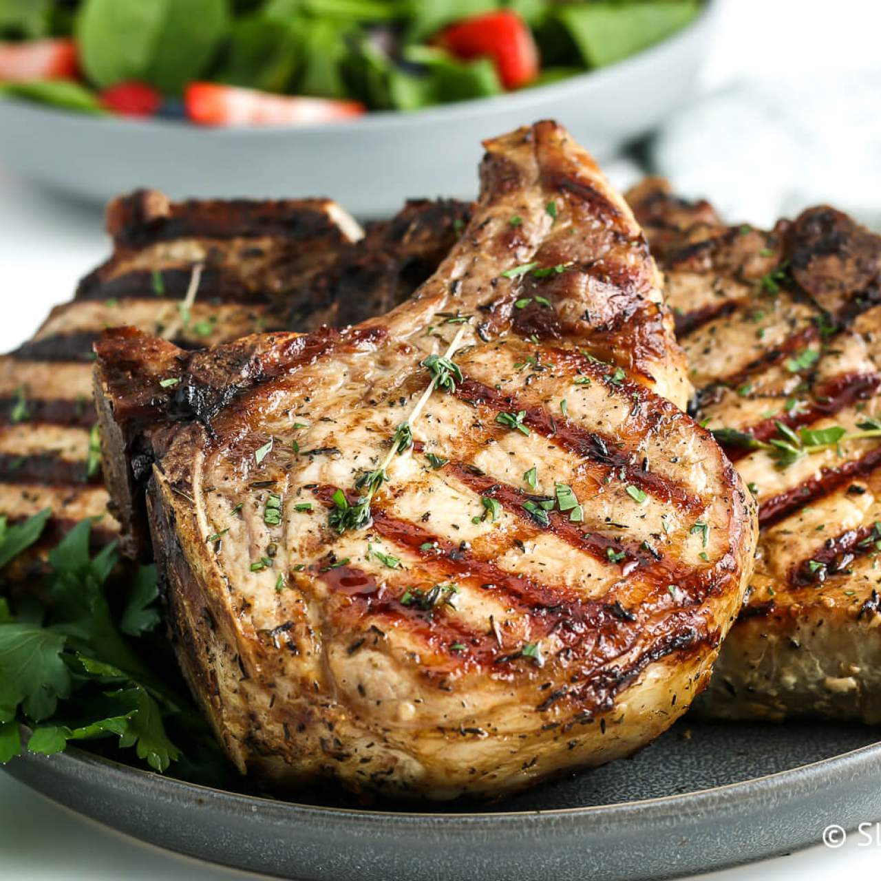 Recipe For Center Cut Pork Chops On The Grill / Grilled Pork Chops With ...