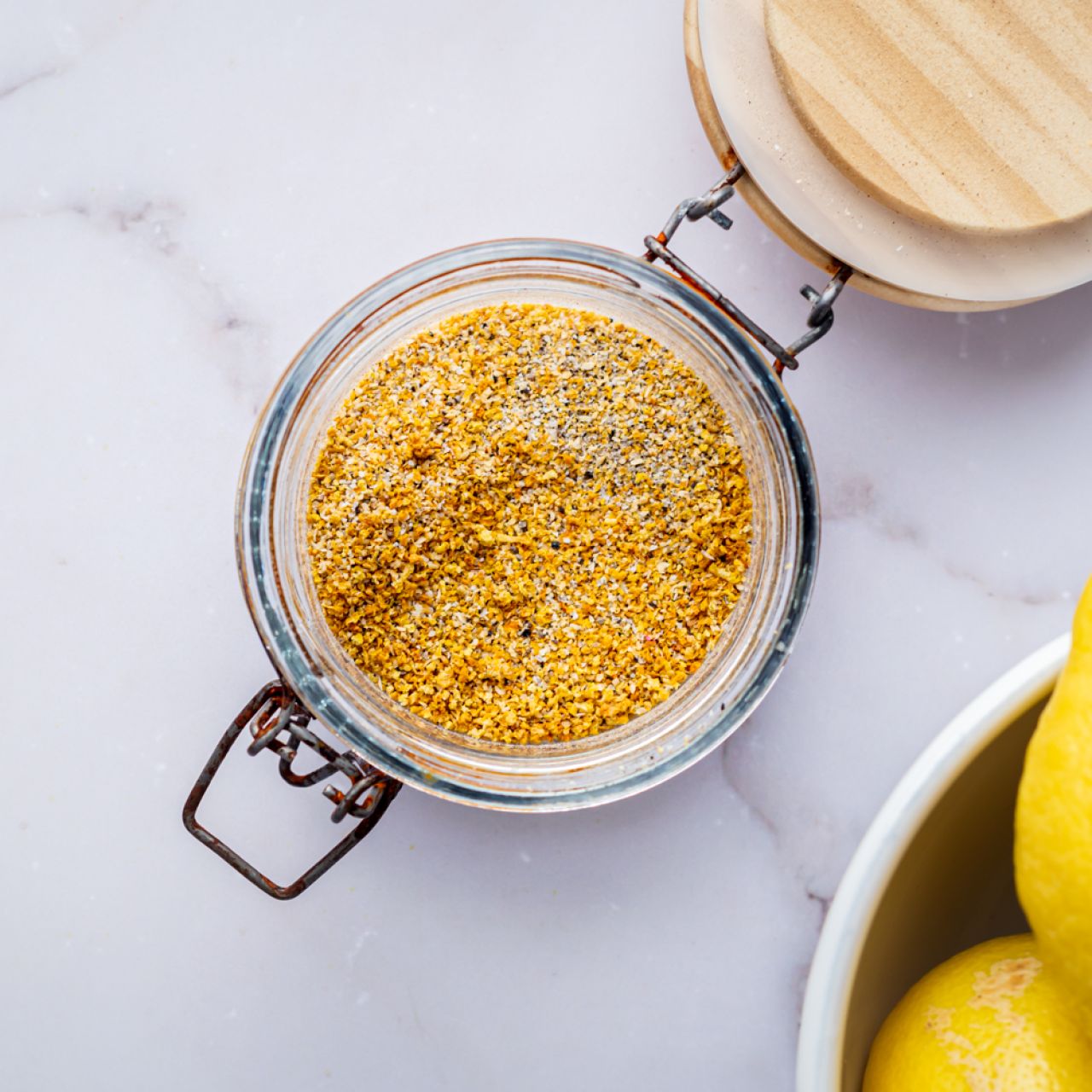 How To Make Lemon Pepper Seasoning - Slender Kitchen